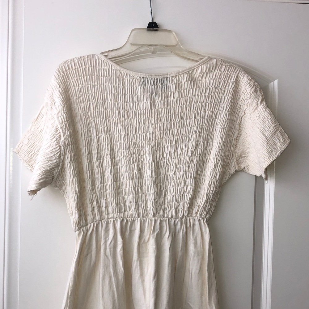 Cream Textured Maxi Dress - Picture 8 of 9